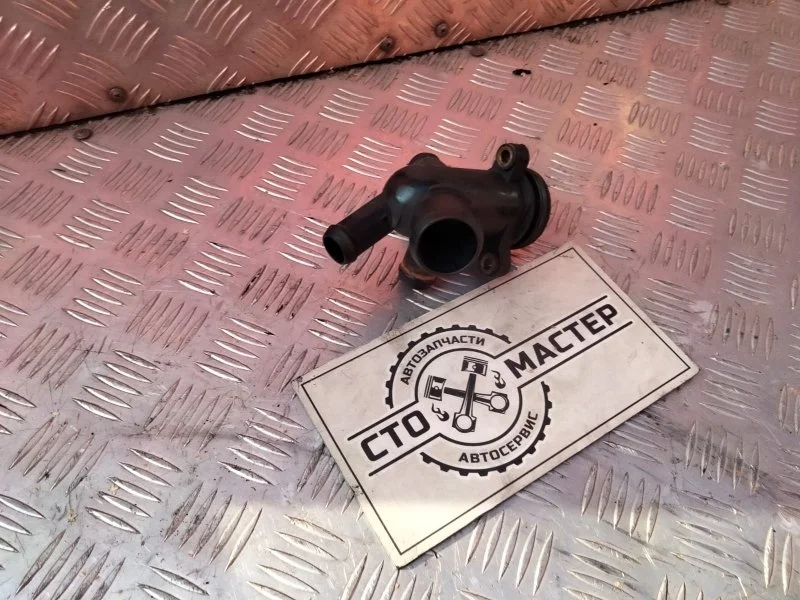 Патрубок помпы Ford Transit 1849276 RWD 155