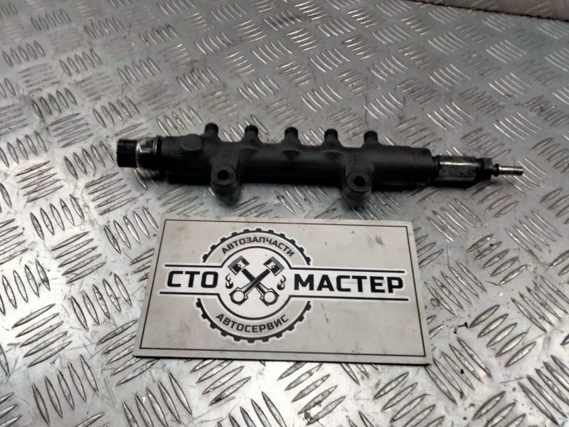 Топливная рампа Ford Transit 1497163 2.2 Е4