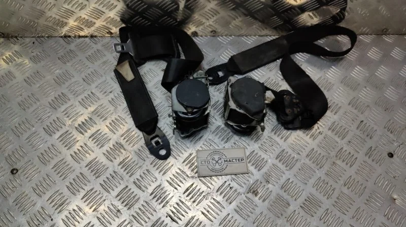 Ремень безопасности Ford Transit 1701283, передний