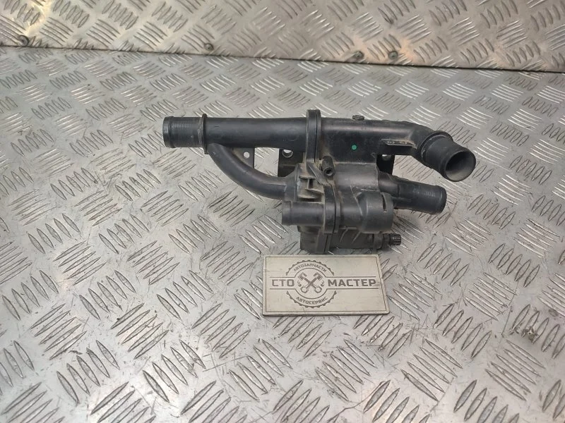 Корпус термостата Citroen Berlingo 1336AF 1.6 D