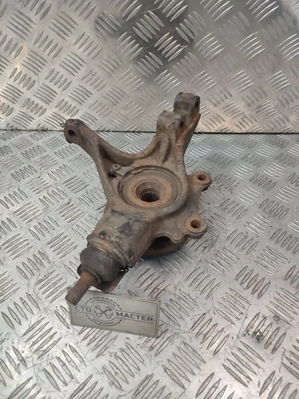 Кулак поворотный правый Peugeot Partner 364796 1.6 БЕНЗИН