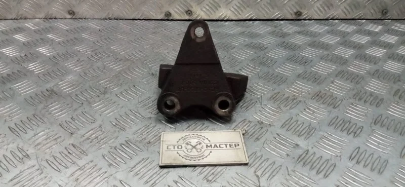 Кронштейн двигателя правый Ford Transit 1735866 2.2 TDCI