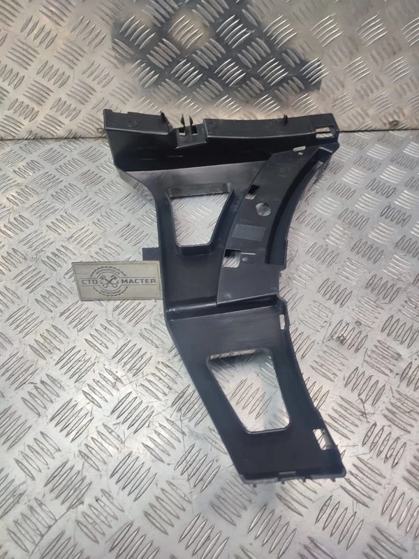 Кронштейн переднего бампера правый Ford Transit JH09TRS14021BR 2.2 TDCI