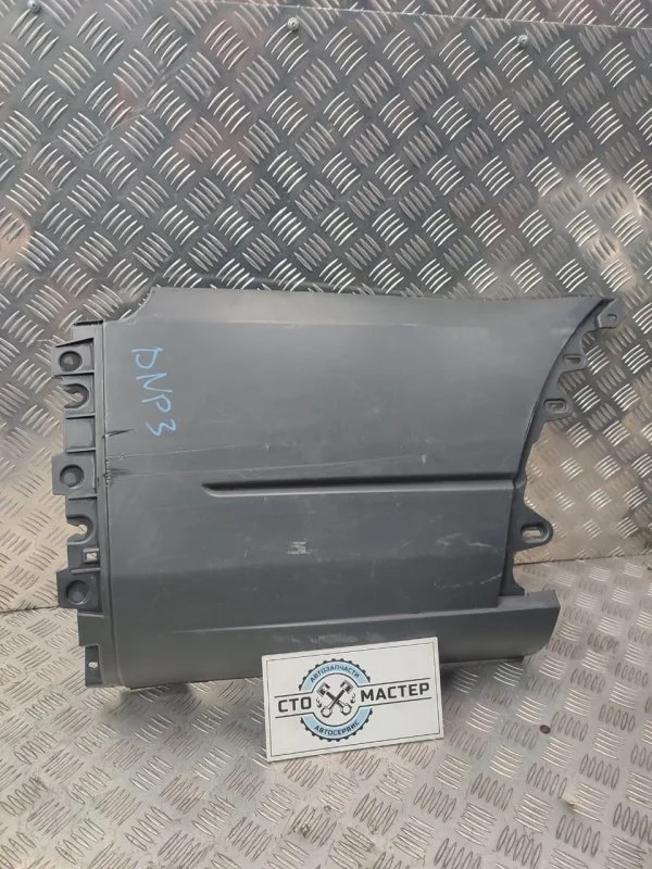 Накладка крыла заднего правого Ford Transit 1867573 TTG