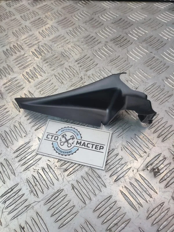 Уголок жабо правый Citroen Berlingo B9