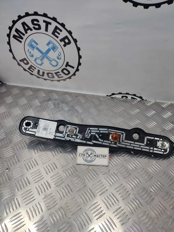 Плата заднего правого фонаря Citroen Jumper 250