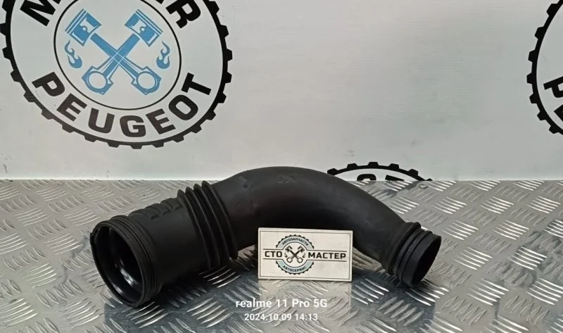 Патрубок воздушный Fiat Ducato 1350798080 2.3 D