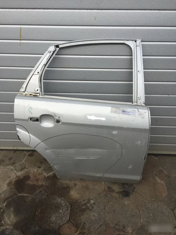 Дверь Ford Focus 2010 1702402 2, задняя правая