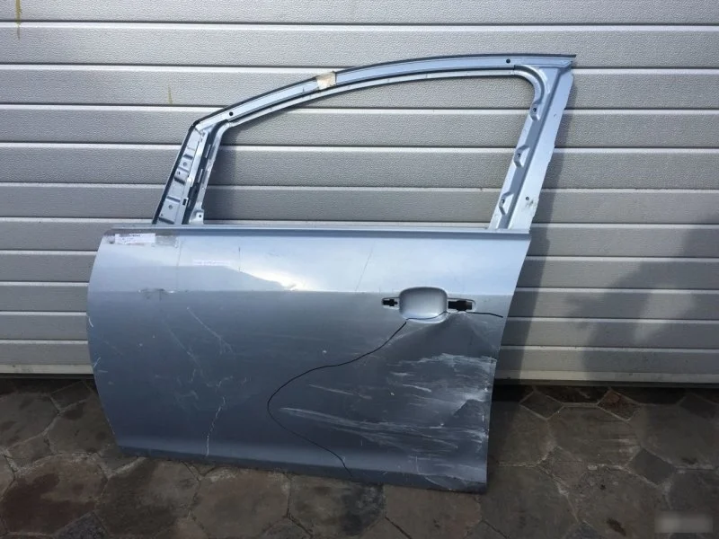 Дверь Opel Astra 13285606 J, передняя левая