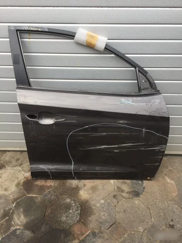 Дверь Hyundai Tucson 76004D7000, передняя правая