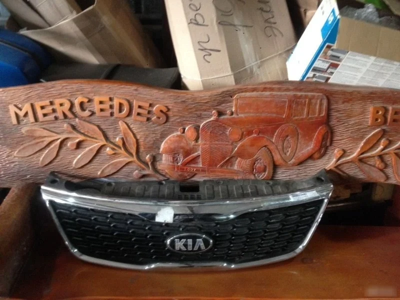 Решетка радиатора Kia Sorento 863502P500