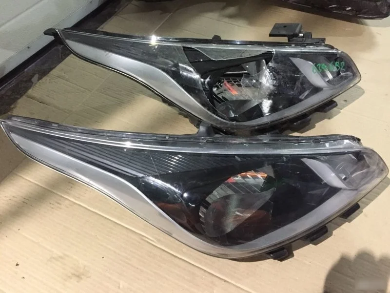 Фара Kia Rio 2019 92102H0000 4, правая