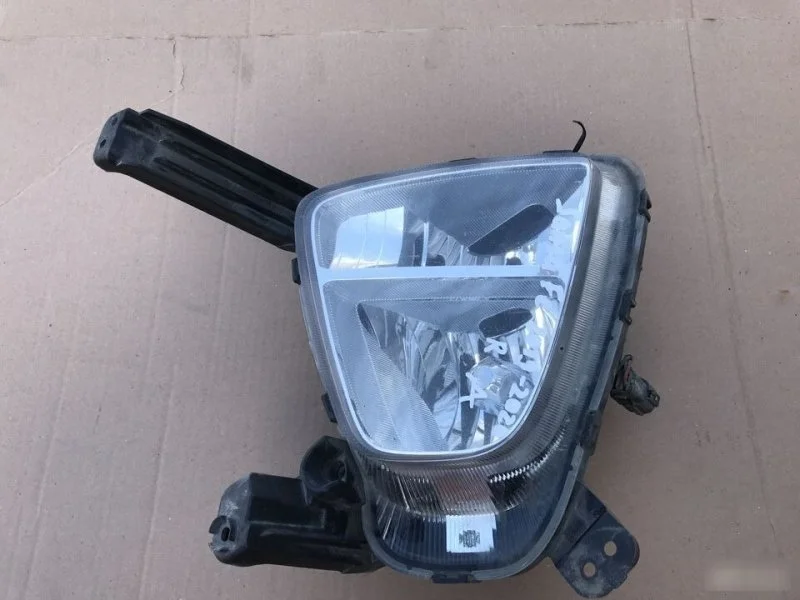 Фара противотуманная Kia Sorento 3 Prime 92201C5110, левая