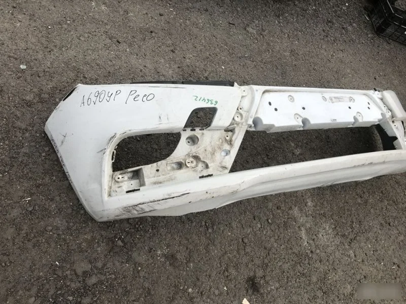 Бампер Лада Веста 2015 8450006666, передний