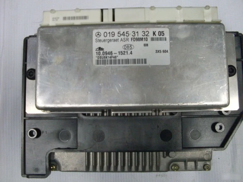 Блок управления ASR Mercedes-Benz A0195453132