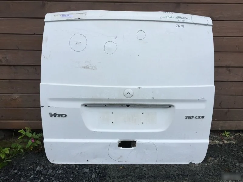 Дверь Mercedes-Benz Viano A6397409805 W639, задняя