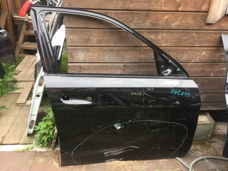 Дверь Mercedes-Benz GLE-Class 1667200205, передняя правая