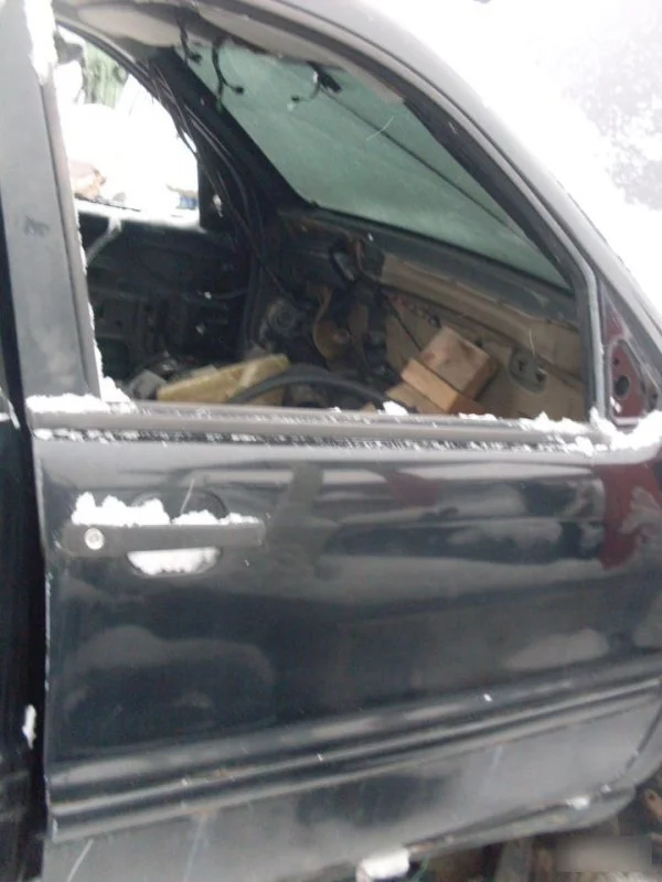 Дверь Mercedes ML A1637201605 W163, передняя правая