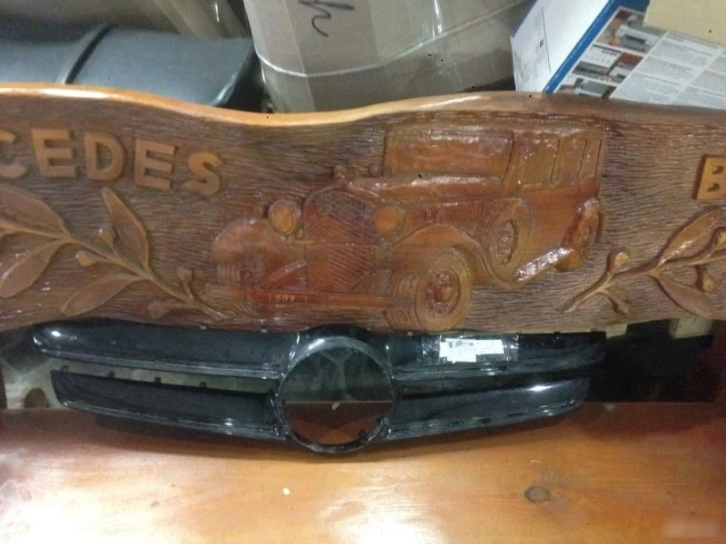 Накладка решетки радиатора Mercedes-Benz GL-Class 1568880260