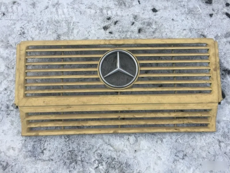 Решетка радиатора Mercedes-Benz G-Class A4638880015 W463