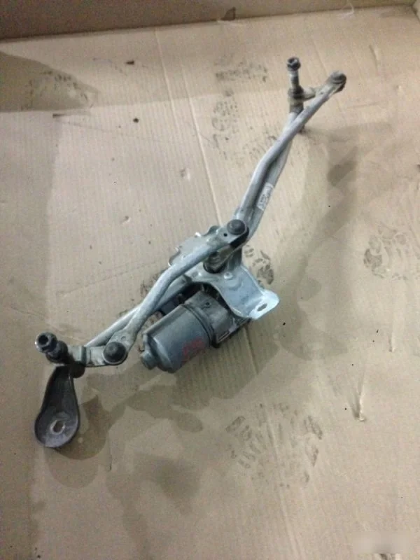 Трапеция стеклоочистителей Mercedes-Benz GLK-Class A2048201340 X204