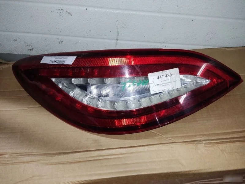 Фонарь Mercedes CLS 2016 с дефектом A2189067700 W218, задний левый