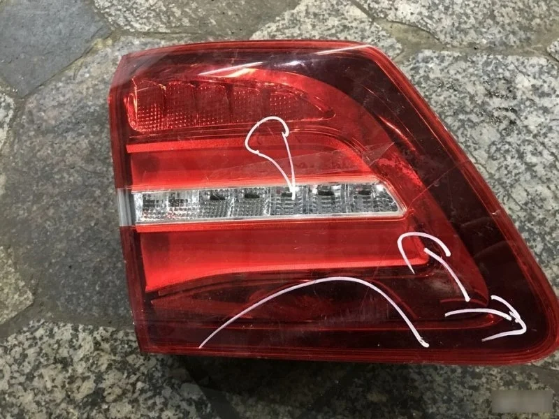 Фонарь внутренний Mercedes-Benz Gls-Class 1669060702 X166, левый