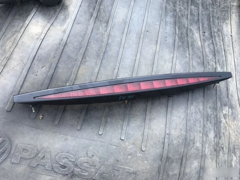 Фонарь стоп-сигнал Infiniti FX35 26590CG000 S50, задний