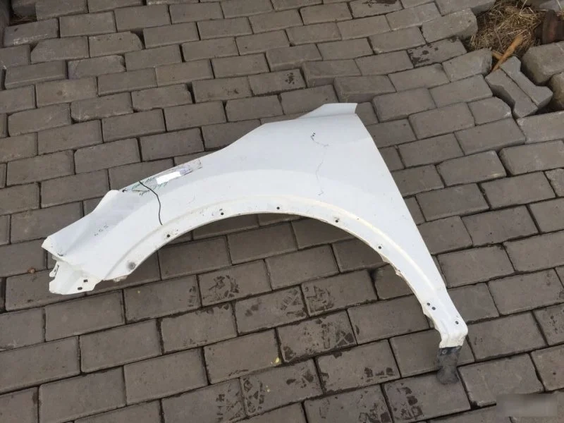 Крыло Nissan Qashqai F31014EAMA J11, переднее левое