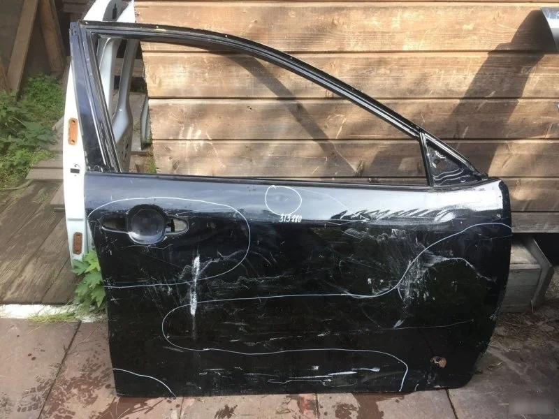 Дверь Toyota Camry 6700133200, передняя правая