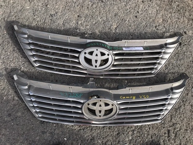 Решетка радиатора Toyota Camry 5310133360 V50