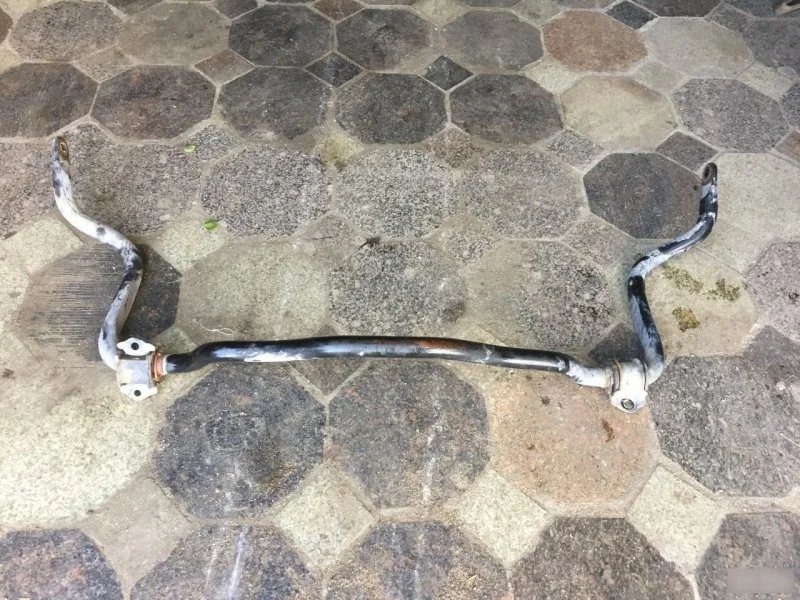 Стабилизатор Toyota Hilux 488110K100, передний