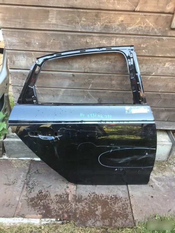Дверь Audi A4 8W5833052C B9, задняя правая