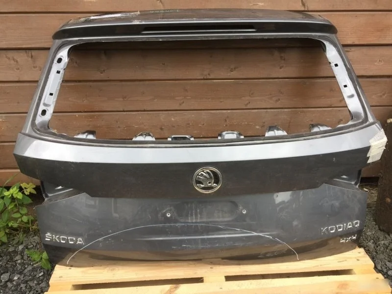 Дверь багажника Skoda Kodiaq 565827025B