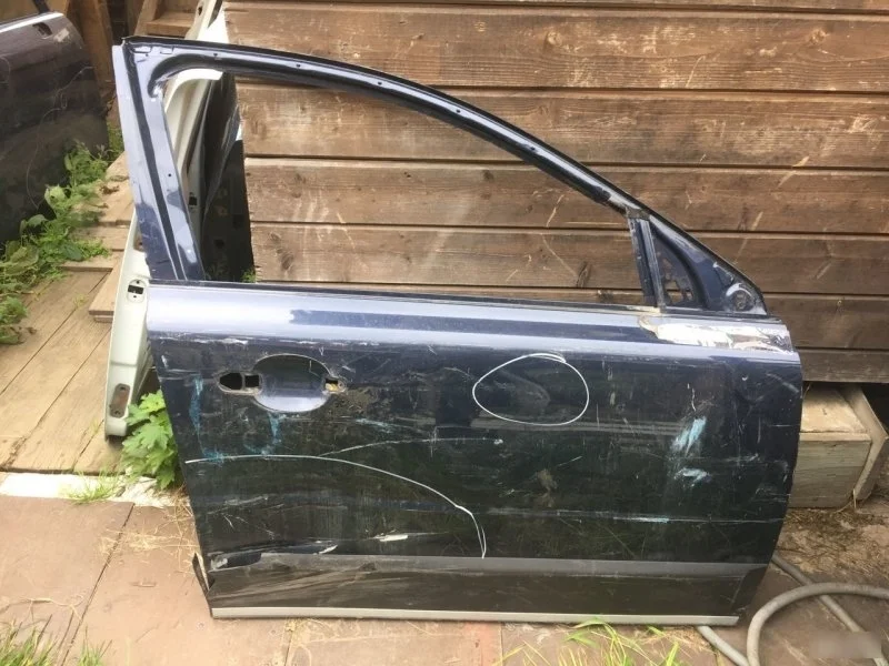 Дверь Volvo XC70 31218047, передняя правая