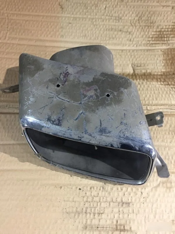 Насадка глушителя Volvo XC90 2017 31353398, правая