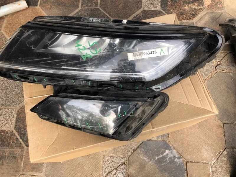 Фара Skoda Kodiaq 2019 566941015F, передняя левая