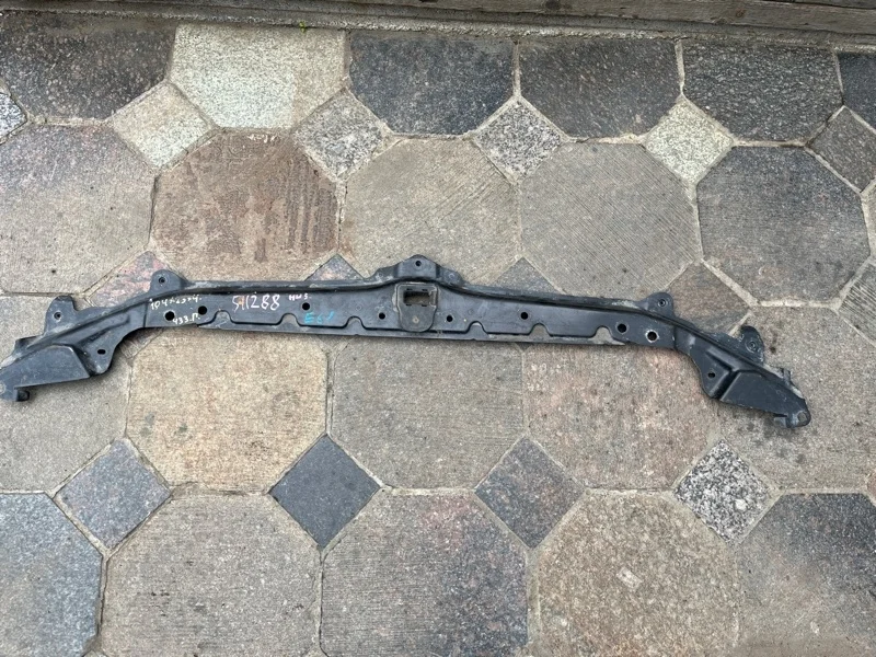 Панель передняя BMW 5-SERIES 51647163462 E60