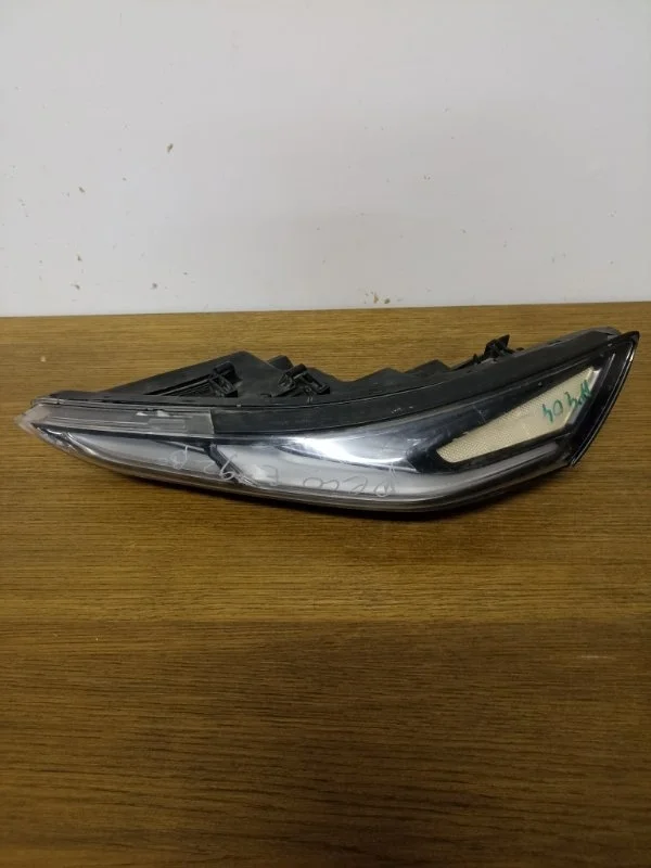 Фара Hyundai Santa Fe 92207S1000 4, передняя левая