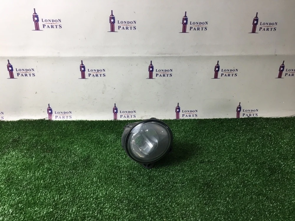 Фара противотуманная BMW F10