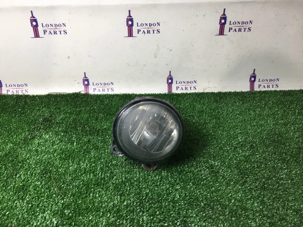 Фара противотуманная BMW F10