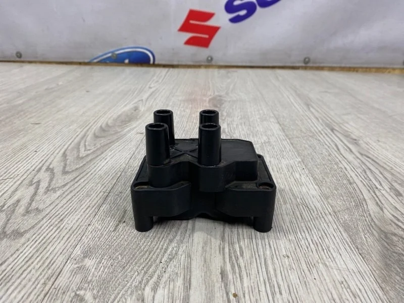 Катушка зажигания FORD FOCUS 2 2009