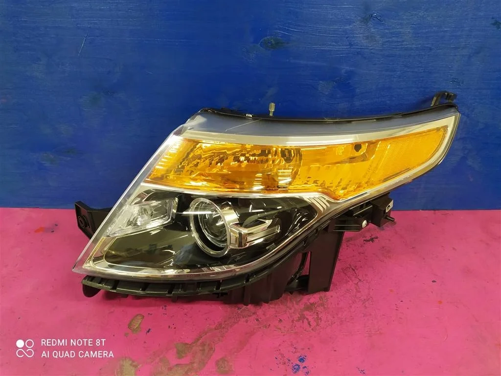 Фара левая Ford Explorer 5 Эксплорер 5 2010-2015