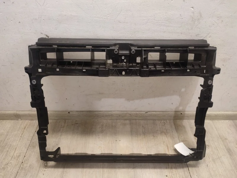 Передняя панель VW Tiguan 2 2017- AD1