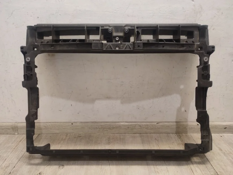 Передняя панель VW Tiguan 2 2017- AD1