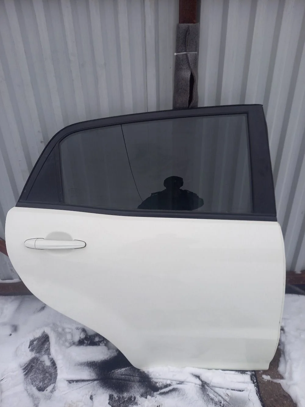Дверь задняя правая SsangYong Actyon II рестайлинг (2013—2021) 2015 белый