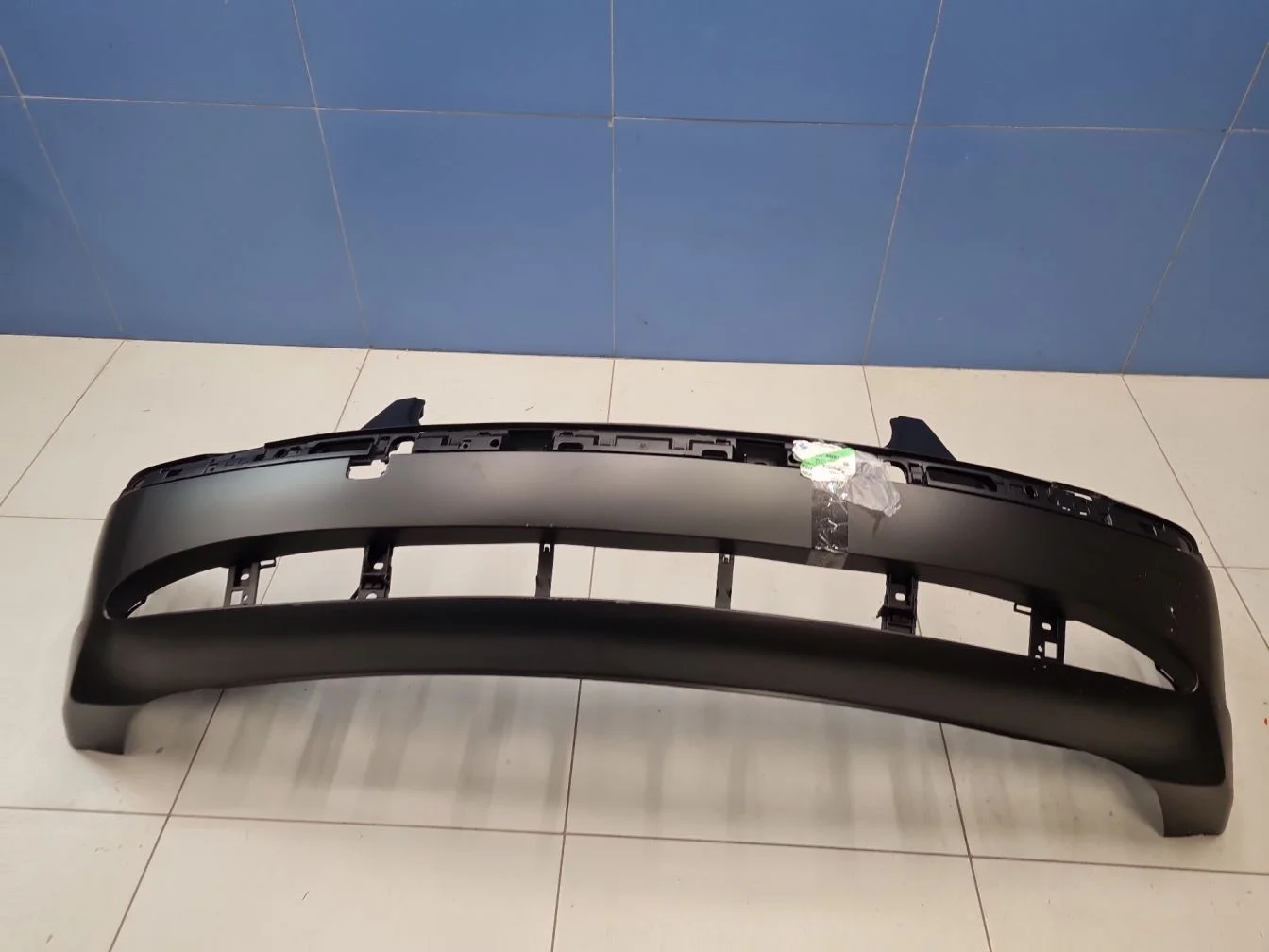 Бампер передний для BMW 7 E65 E66 2001-2008