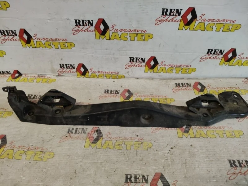Кронштейн крыла Renault Laguna