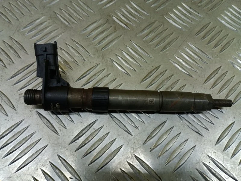 Форсунка топливная Land Rover Freelander Ii (2006-2014) 2007 LR001325 ВНЕДОРОЖНИК 2.2 D 224DT