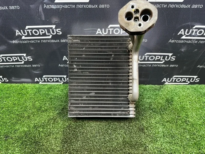 Испаритель кондиционера Renault Megane 2005 8200115543 СЕДАН K4MW761